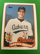 1989 Topps Base Set #161 Gregg Olson