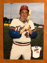 1983 Team Issue Minnesota Twins #26 Tom Kelly