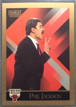 1990 SkyBox Base Set #304 Phil Jackson