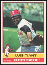 1976 Topps Base Set #130 Luis Tiant