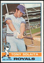 1976 Topps Base Set #121 Tony Solaita