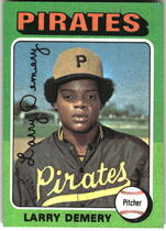 1975 Topps Base Set #433 Larry Demery