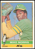 1976 Topps Base Set #653 Mike Norris