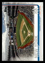 2019 Topps Base Set #47 Yankee Stadium