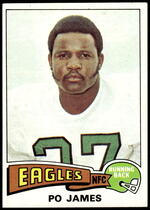 1975 Topps Base Set #136 Po James