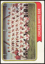 1974 Topps Base Set #416 White Sox Team