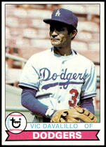 1979 Topps Base Set #228 Vic Davalillo