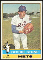 1976 Topps Base Set #567 George Stone
