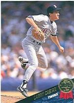 1993 Leaf Base Set #498 Larry Casian