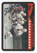 1990 Topps Base Set #363 Black Hawks Team