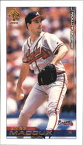 2001 Pacific Private Stock PS-206 Action #8 Greg Maddux