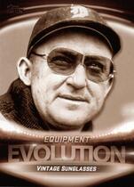 2019 Topps Evolution #EO-24 Modern Sunglasses|Vintage Sunglasses