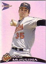 1999 Pacific Prism #19 Mike Mussina