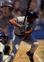 1993 Flair Base Set #186 Bo Jackson