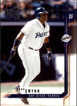 2001 Leaf Rookies and Stars #19 Tony Gwynn