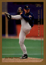 1999 Topps Base Set #105 Trevor Hoffman