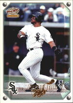 1998 Pacific Invincible Gems of the Diamond #28 Albert Belle