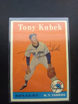 1958 Topps Base Set #393 Tony Kubek