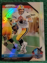2018 Panini Prizm Hall of Fame Prizm #HOF-25 Brett Favre