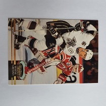 1992 Stadium Club Base Set #18 Wayne Gretzky
