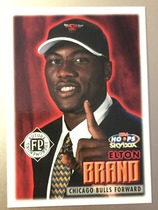 1999 NBA Hoops Base Set #168 Elton Brand
