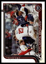 2025 Topps Rainbow Foilboard #110 Atlanta Braves Team Card