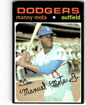 1971 Topps Base Set #112 Manny Mota