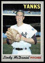 1970 Topps Base Set #493 Lindy McDaniel