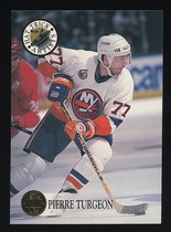 1993 Leaf Hat Trick Artists #5 Pierre Turgeon