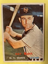 1957 Topps Base Set #331 Ray Katt