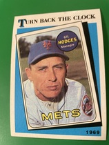 1989 Topps Base Set #664 Gil Hodges