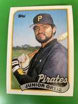 1989 Topps Base Set #769 Junior Ortiz