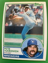 1983 Topps Base Set #375 Pete Vuckovich