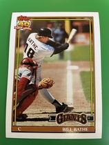 1991 Topps Base Set #679 Bill Bathe