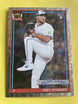 2026 Topps 1991 Topps Crackle Foil Series 2 #91B2-33 Trey Yesavage