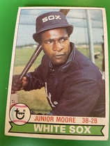 1979 Topps Base Set #275 Junior Moore