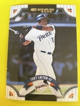 2002 Donruss Base Set #19 Tony Gwynn