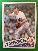 1985 Topps Base Set #40 Phil Niekro