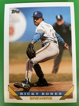 1993 Topps Base Set #71 Ricky Bones