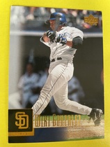 2001 Upper Deck Base Set Series 1 #231 Wiki Gonzalez