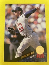 1993 Leaf Base Set #251 Mark Guthrie