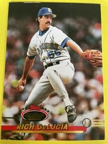 1993 Stadium Club Base Set #402 Rich DeLucia