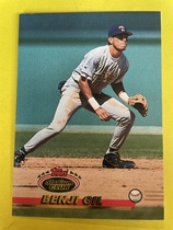 1993 Stadium Club Base Set #697 Benji Gil