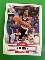 1990 Fleer Base Set #159 Cliff Robinson