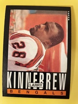 1985 Topps Base Set #218 Larry Kinnebrew