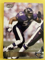 1998 Pacific Base Set #40 Ray Lewis