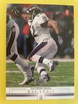 2001 Upper Deck Base Set #14 Ray Lewis