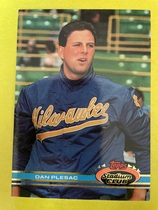 1991 Stadium Club Base Set #7 Dan Plesac