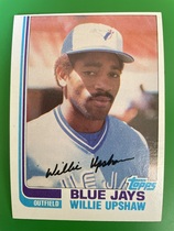 1982 Topps Base Set #196 Willie Upshaw