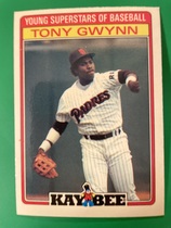 1986 Kay-Bee #17 Tony Gwynn